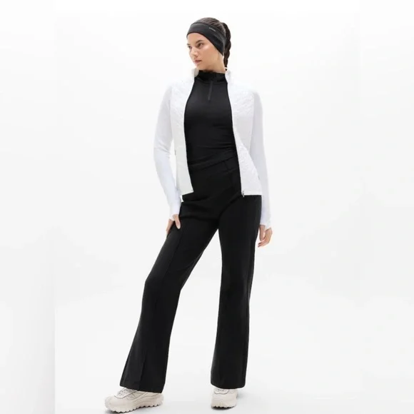 NWT Athleta Glacier Bootcut Black Pants Size 6/P. - Picture 8 of 9